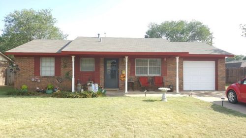 504 11th Ave, Canyon, TX 79015-5128