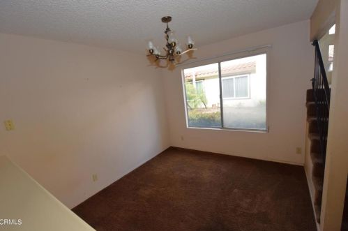 413 Percy St, Oxnard CA  93033-7155 exterior