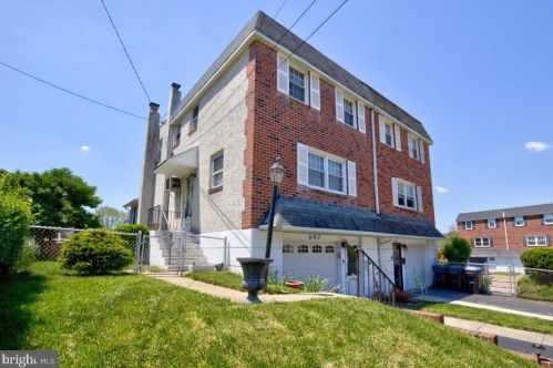 602 Gary Ln, Norristown, PA 19401-3520
