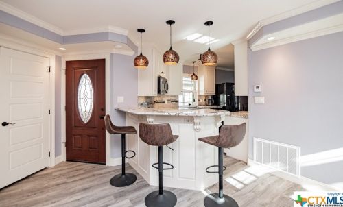 104 Windward Ct, Victoria TX  77901-3746 exterior