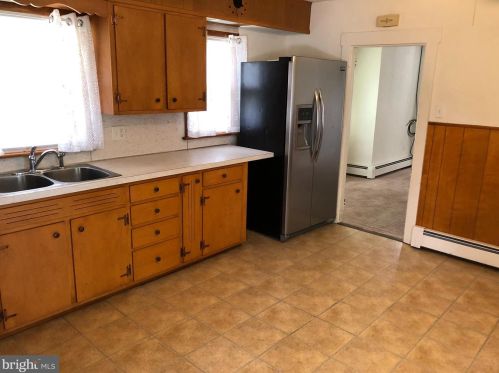 1971 Ridge Rd, Pottstown PA  19465-8835 exterior