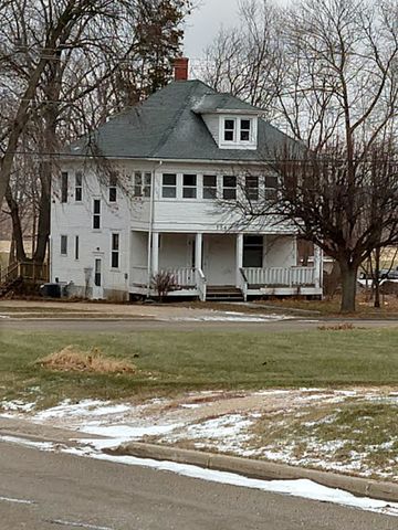 134 Main St, Dane, WI 53529-9700