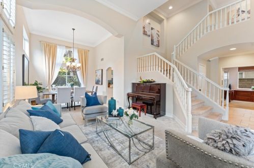 2741 Timmons, Tustin CA  92782-1325 exterior