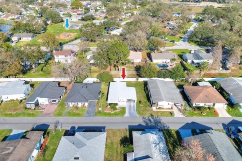 4826 Colonnades Cir, Lakeland FL  33811-1526 exterior