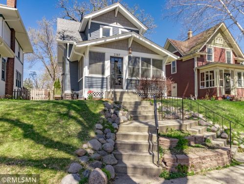 1387 Ashland Ave, Saint Paul, MN 55104-6705