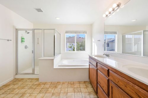 447 Henley Pkwy, Grayson CA  95363-8828 exterior