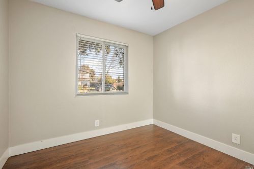 615 Devonshire Dr, Liberty Farms CA  95620-2210 exterior