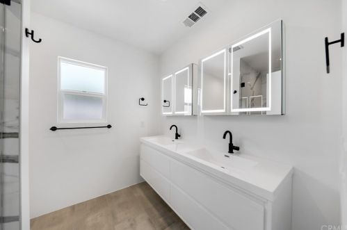 530 Calle Marcus, Palm Springs CA  92262-6147 exterior