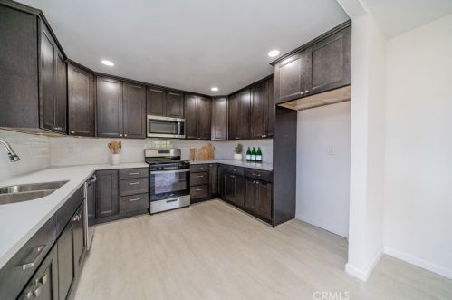 760 Canary St, Colton CA  92324-1506 exterior