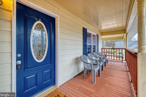 305 Harrison Cir, Locust Grove VA  22508-5256 exterior