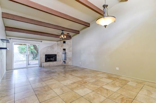2302 Evans Dr, Phoenix, AZ 85022-4696