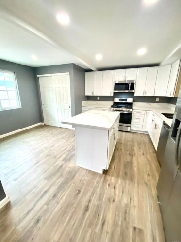 6634 Radio Dr, San Diego CA  92114-1611 exterior