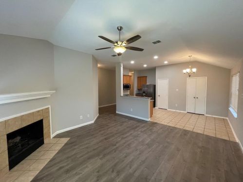 1521 Carrigan Ln, Denton TX  76207-7776 exterior