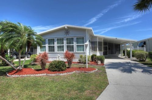 330 Papaya Cir, Sebastian, FL 32976-6851