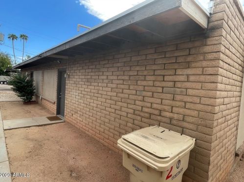 6713 Myrtle Ave, Glendale AZ 85301-1801 exterior