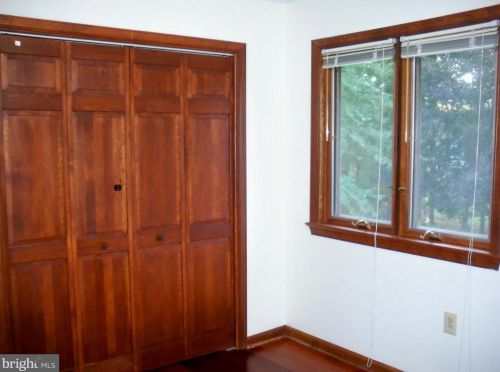 18 Crossley Dr, Dover DE 19901-5801 exterior