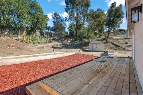 1285 Koe St, San Diego CA  92114-3430 exterior