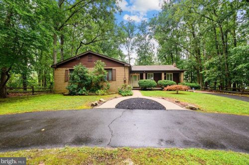 202 Louisiana Trl, Browns Mills, NJ 08015-5547