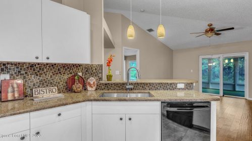 4464 Kenneth Ct, Titusville, FL 32780-5954