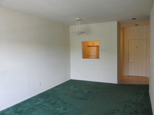 6216 Richmond Rd, West Milford Lakes NJ  07480-5118 exterior