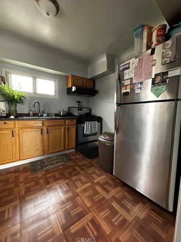 937 Taylor Ave, Ontario CA  91761-3426 exterior