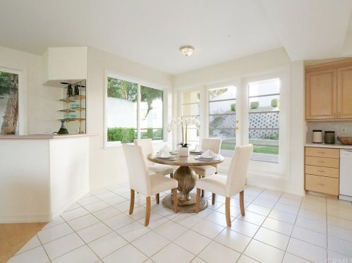 20 Via Malona, Rancho Palos Verdes CA  90275-4882 exterior