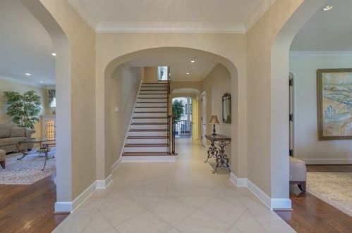 115 Creek Dr, Sewickley, PA 15143-1179
