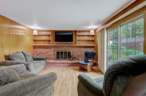 144 Phillips Ln, Lake Mills WI  53551-1511 exterior