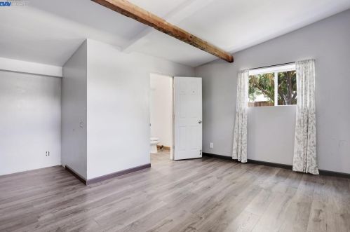 111 Dale Dr, San Jose CA  95127-2958 exterior