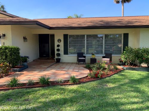 132 Twin Lakes Rd, Cocoa, FL 32926-8731