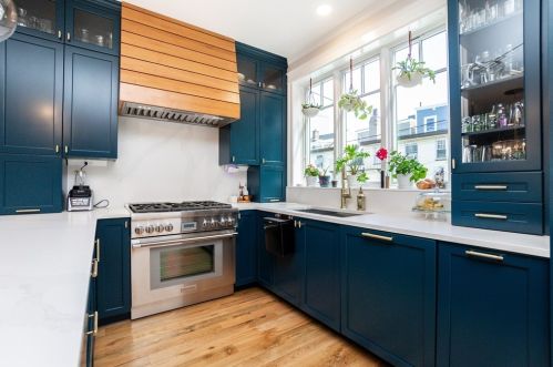 452 4th St, Boston MA  02127-2634 exterior