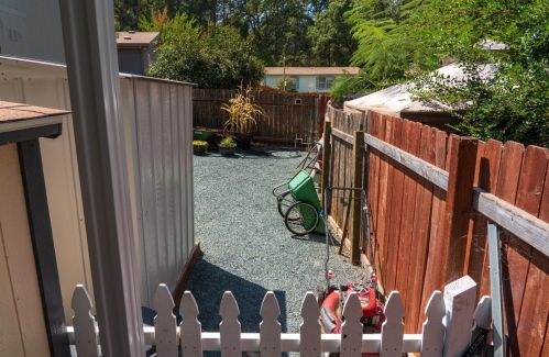 11283 Sierra Cir, Lake Wildwood CA  95946-8603 exterior