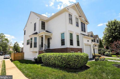 13513 Wansteadt Pl, Bristow, VA 20136-5730