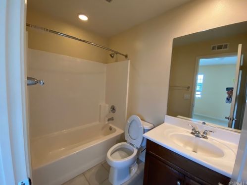 436 Silk Tree, Irvine CA  92606-4516 exterior