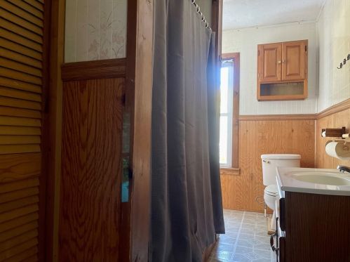 132 Columbia Ave, Greenville PA  16125-1832 exterior