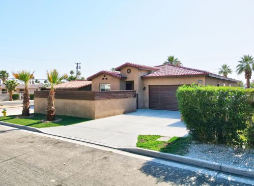 52040 Avenida Velasco, La Quinta CA  92253-3080 exterior