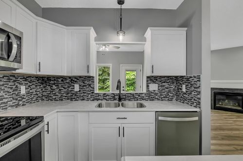 26 Portage Trl, Sauk Rapids MN  56379-1156 exterior