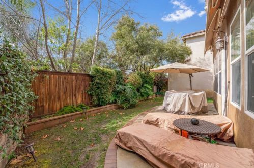 40357 Logan Ct, Temecula CA  92591-7507 exterior