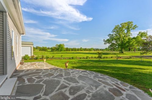 10501 Twin Mountains Rd, Rapidan VA  22733-2536 exterior