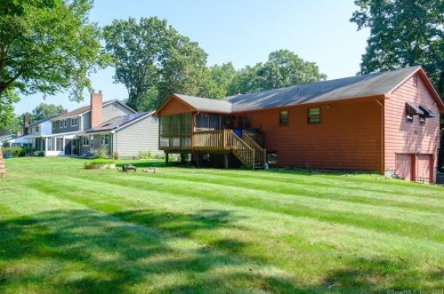 274 Garry Dr, New Britain, CT 06052-1106