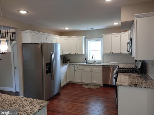 527 Ridge Rd, Southampton NJ  08088-9651 exterior