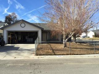 9142 Ashwood Ct, Hesperia, CA 92344-8216