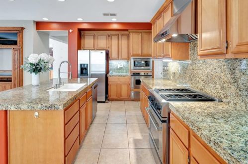 1115 Sea Bird Way, San Diego, CA 92154-6402