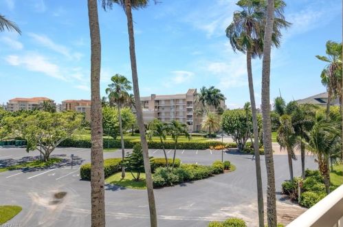 889 Collier Ct, Marco Island FL  34145-6571 exterior