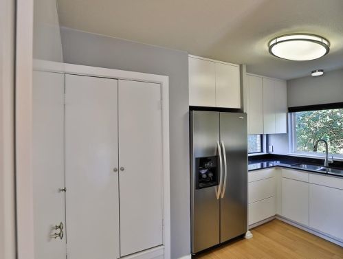 2643 Mccart Ave, Fort Worth TX  76110-2230 exterior