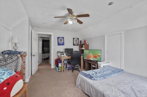 318 Noxon Rd, Poughkeepsie NY  12603-2904 exterior