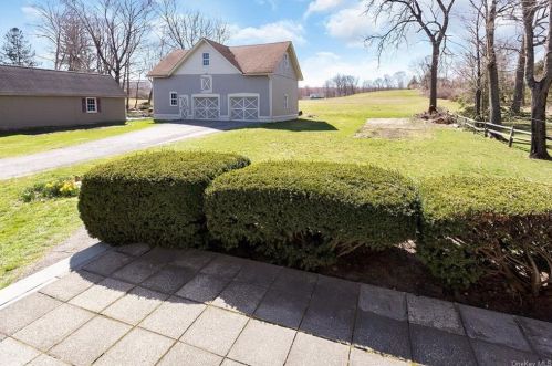 55 South St, Patterson NY  12563-3102 exterior