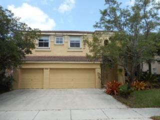 4946 162nd Ave, Hollywood, FL 33027-4955