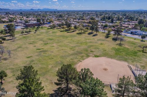 6911 Friess Dr, Scottsdale AZ  85254-3410 exterior