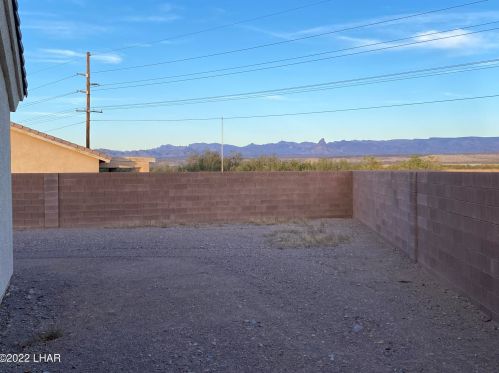 9094 Saguaro Cir, Mohave Valley AZ  86440-8631 exterior